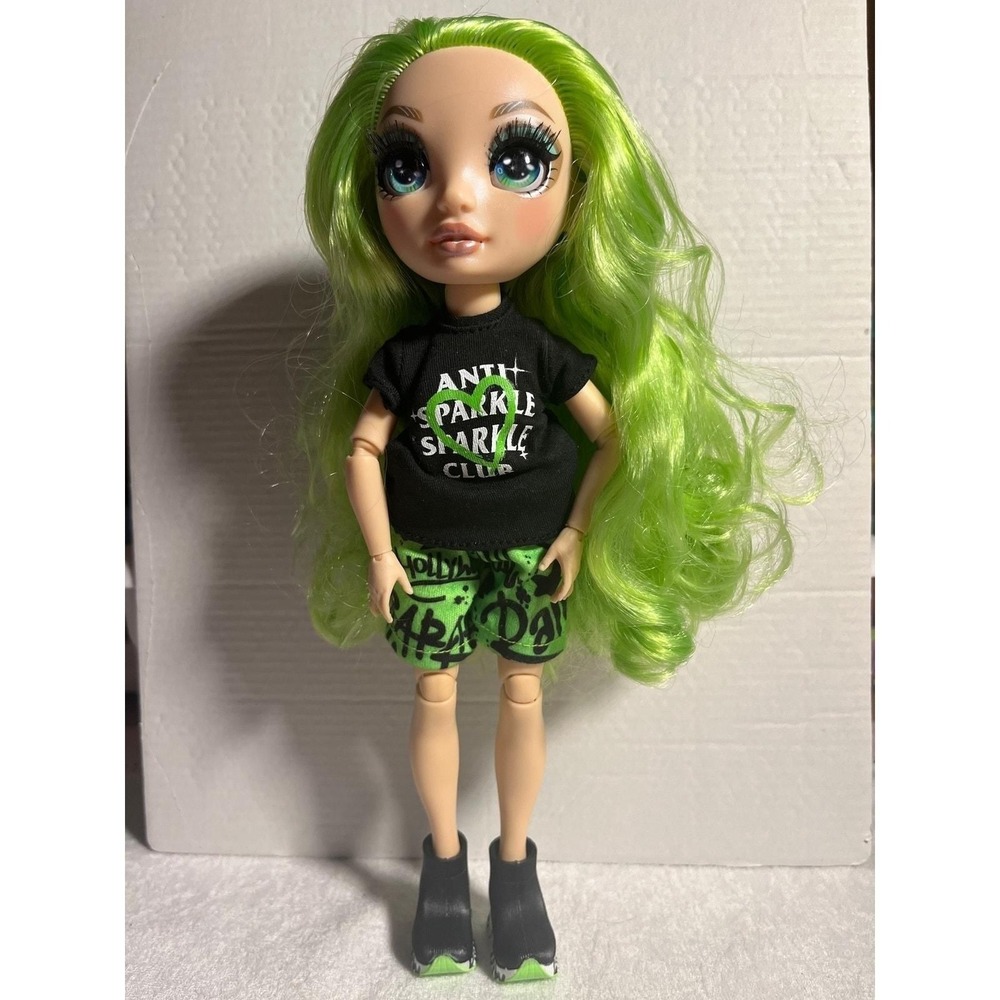 Rainbow High Jade Hunter Series 1 Green Doll Anti Sparkle Club